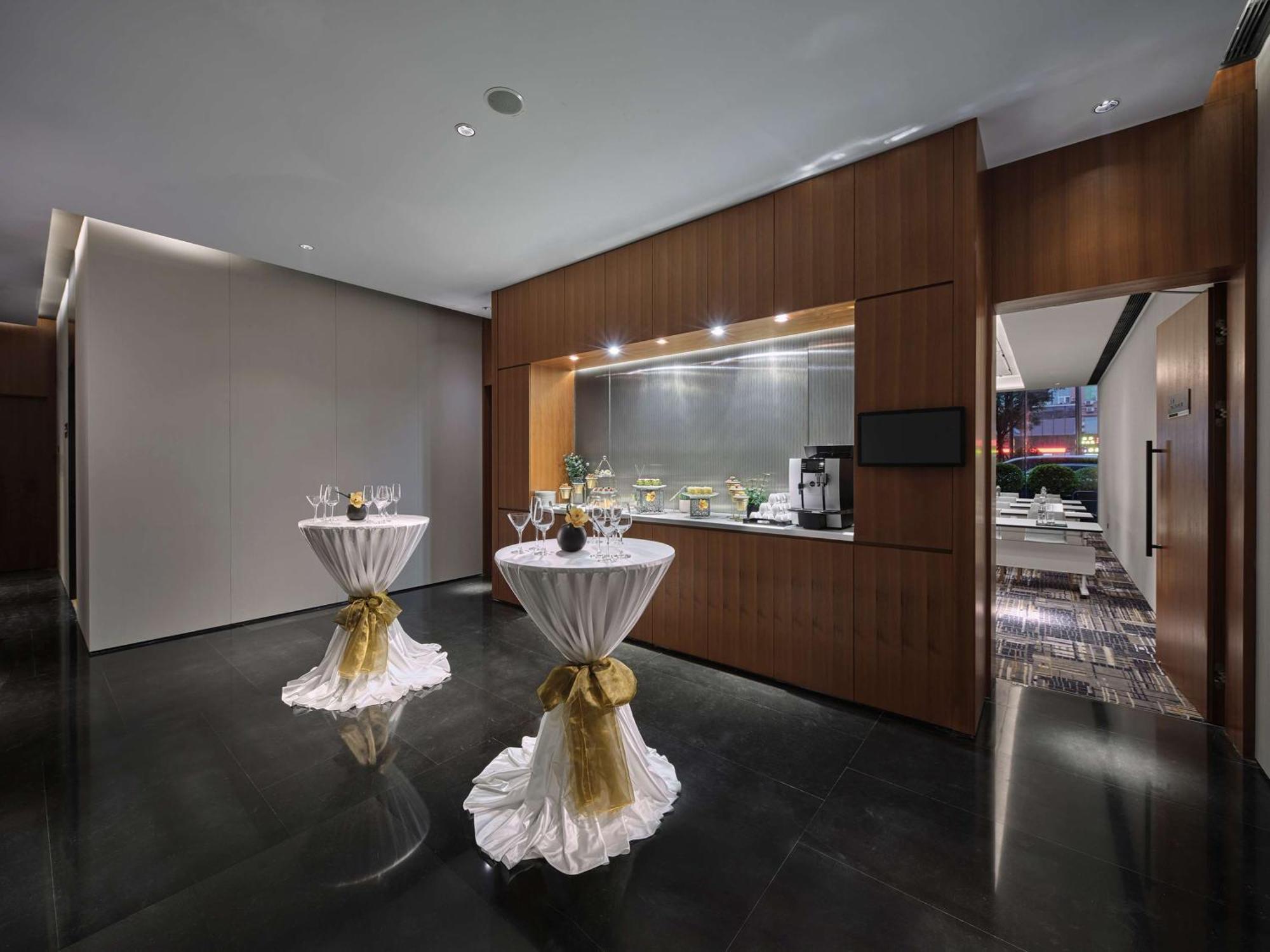 Hilton Garden Inn Guangzhou Tianhe المظهر الخارجي الصورة